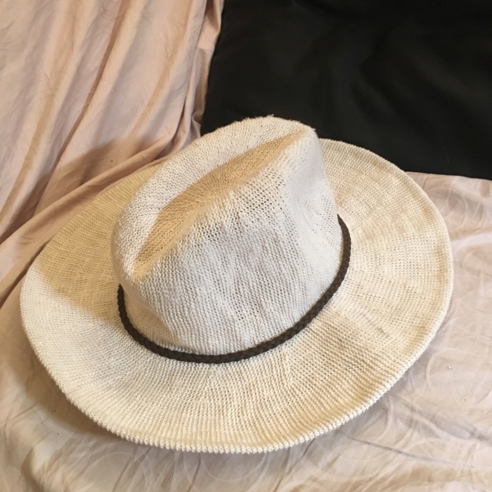 New - Picture 4 of 4